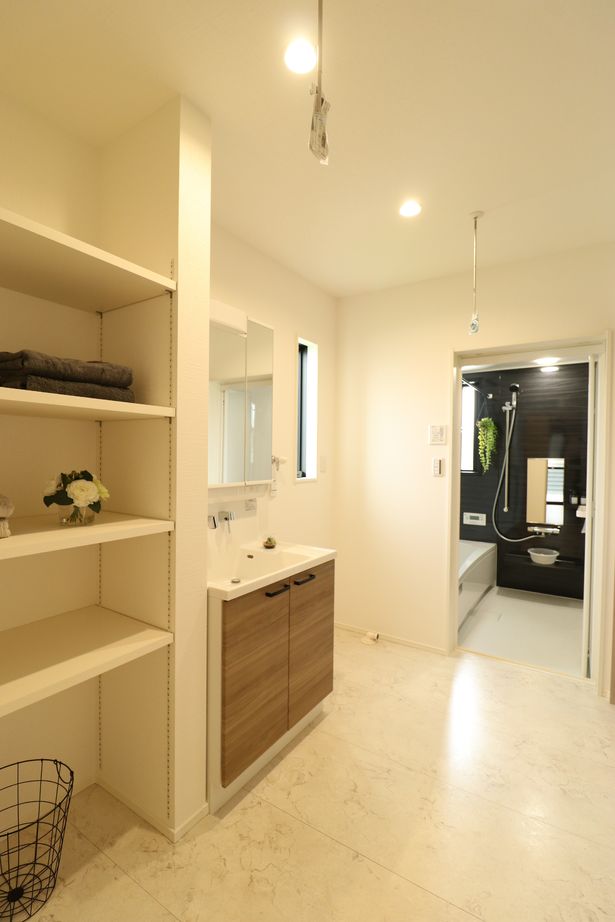 デイジャストハウス シックなビンテージスタイルがオシャレなカフェ風のお家の建築実例画像4