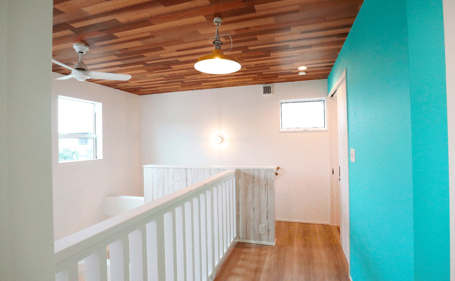 CPH【住起産業/静岡県東部】 【伊豆の国市/サーファーズハウス】開放感ある暮らしを満喫！カバードポーチが印象的なリゾートスタイルの建築実例画像10