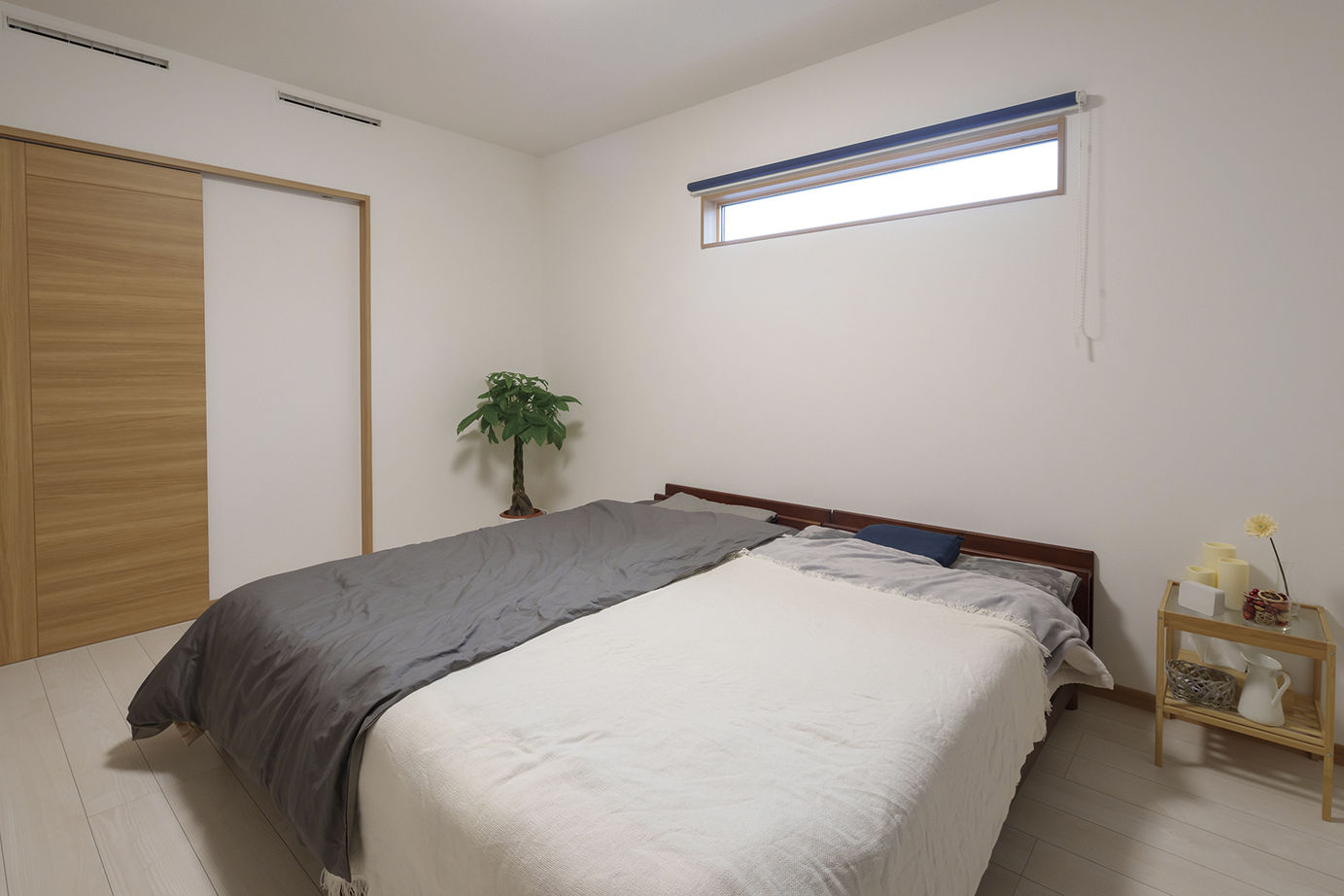 桧家住宅 【収納充実／間取図有】オリジナリティ溢れるキッチンとインテリアが魅せる、洗練された住まいの建築実例画像9