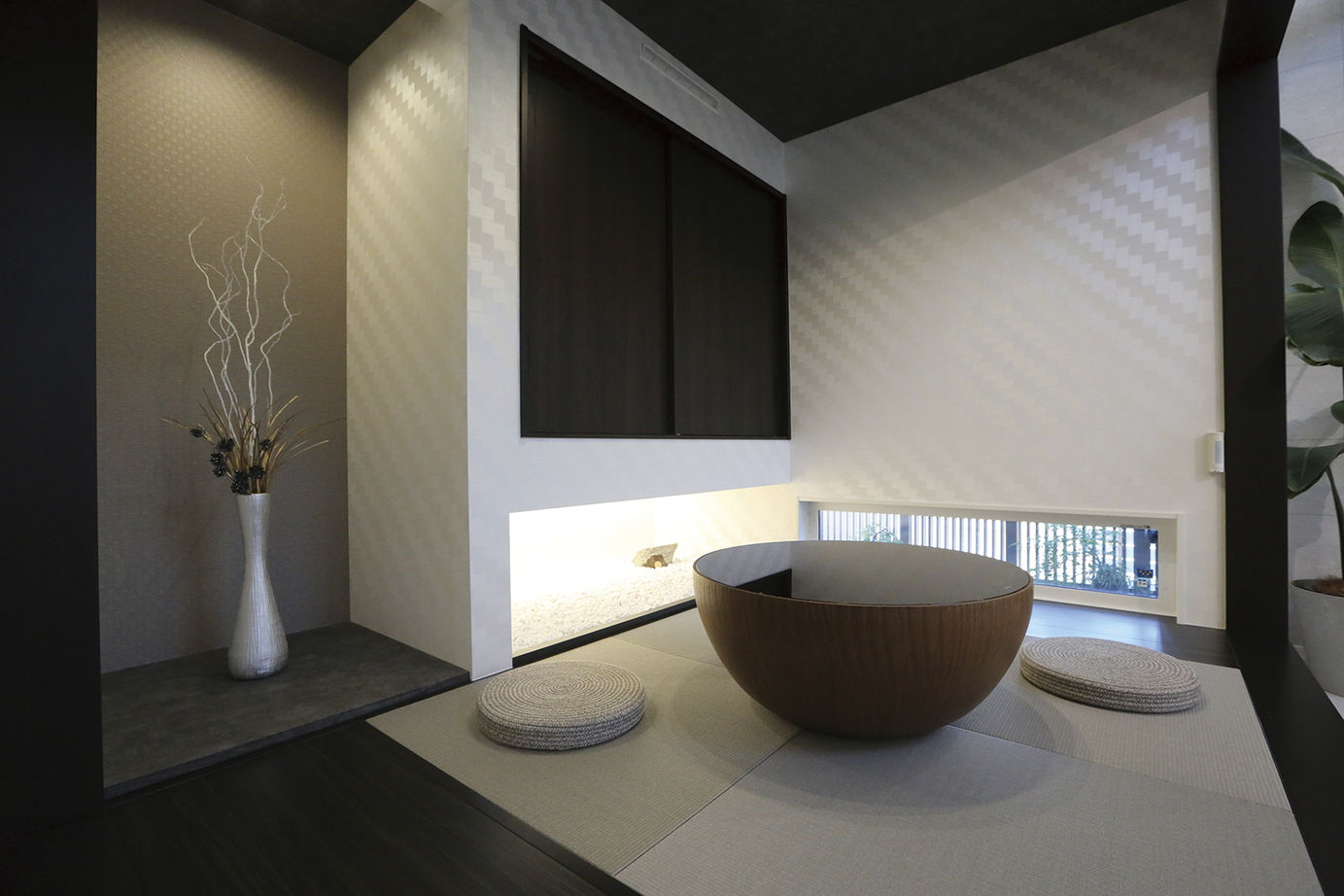 桧家住宅 【ペット／平屋／間取図有】人も愛犬も心地よい！ラグジュアリーな平屋が紡ぐ至福の時間の建築実例画像8