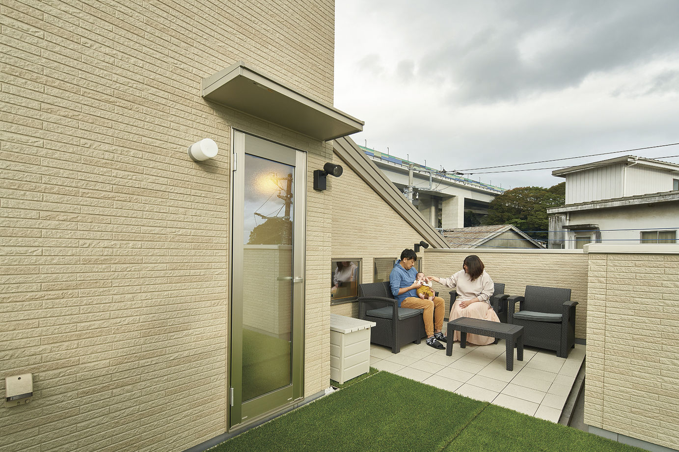 桧家住宅 【ビルトインガレージ／間取図】全館空調の快適さで健やかな暮らしを叶えた、完全分離型の二世帯住宅の建築実例画像10