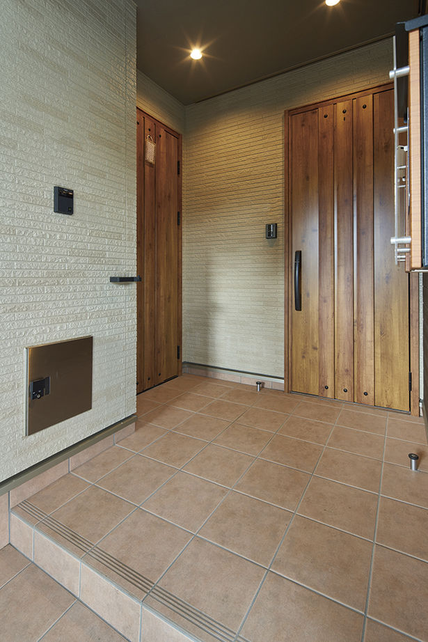 桧家住宅 【ビルトインガレージ／間取図】全館空調の快適さで健やかな暮らしを叶えた、完全分離型の二世帯住宅の建築実例画像12