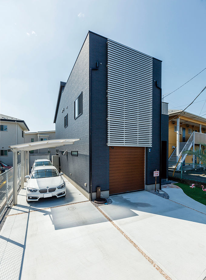 桧家住宅 【ビルトインガレージ／間取図有】屋上青空リビングでパーティを楽しみ、大好きなアメ車を楽しむ住まいの建築実例画像3
