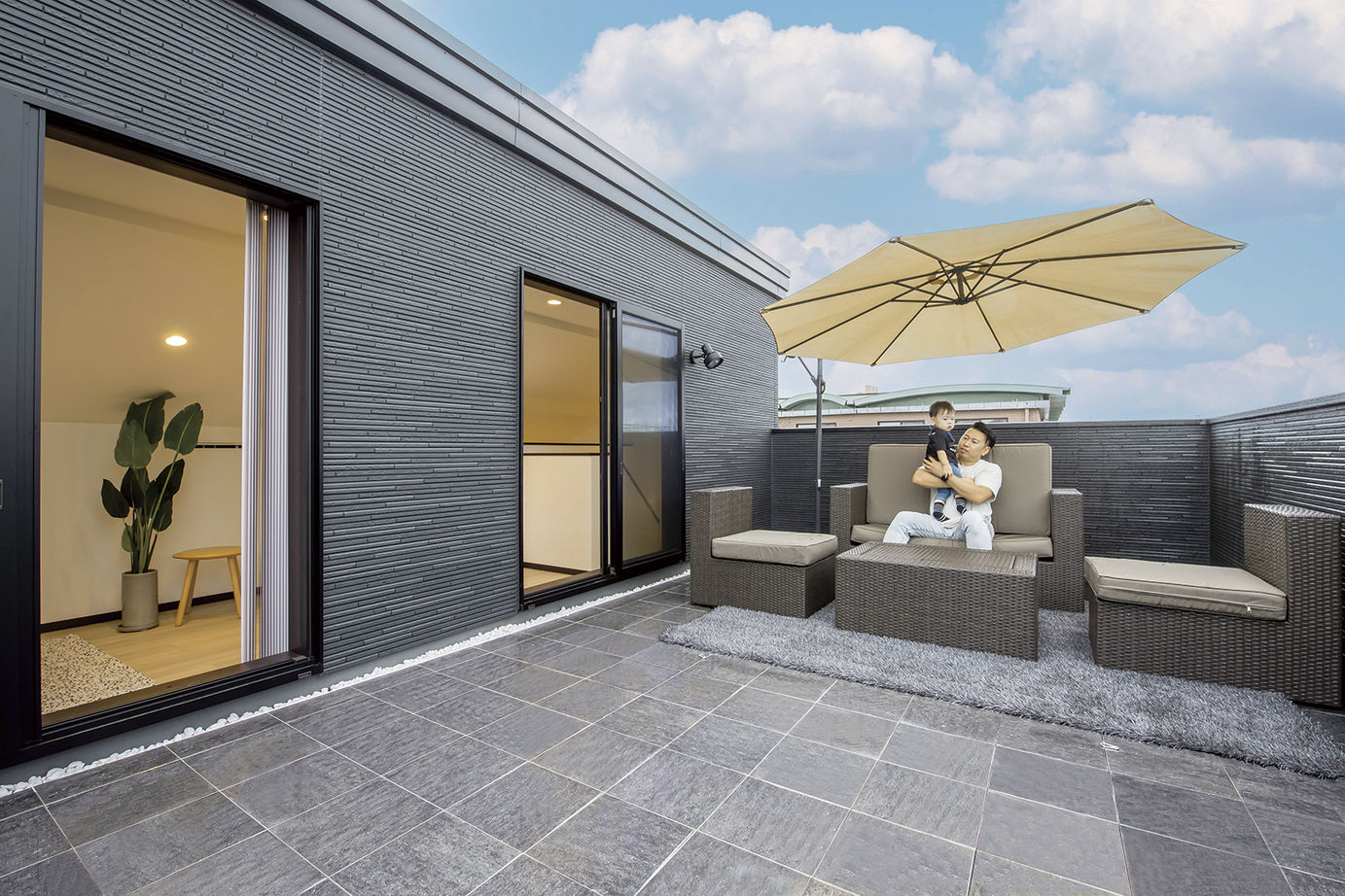 桧家住宅 【屋上／家事動線／間取図有】「アトリエ」と 「青空リビング」が、家族仲をぐっと深めてくれる住まいの建築実例画像4