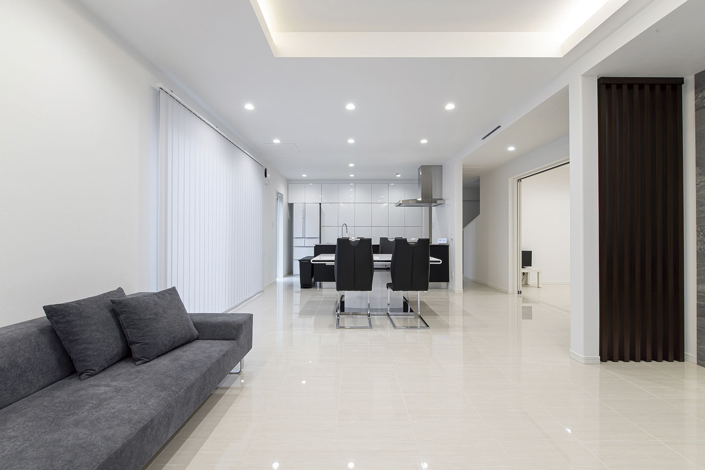 桧家住宅 【屋上／家事動線／間取図有】「アトリエ」と 「青空リビング」が、家族仲をぐっと深めてくれる住まいの建築実例画像5