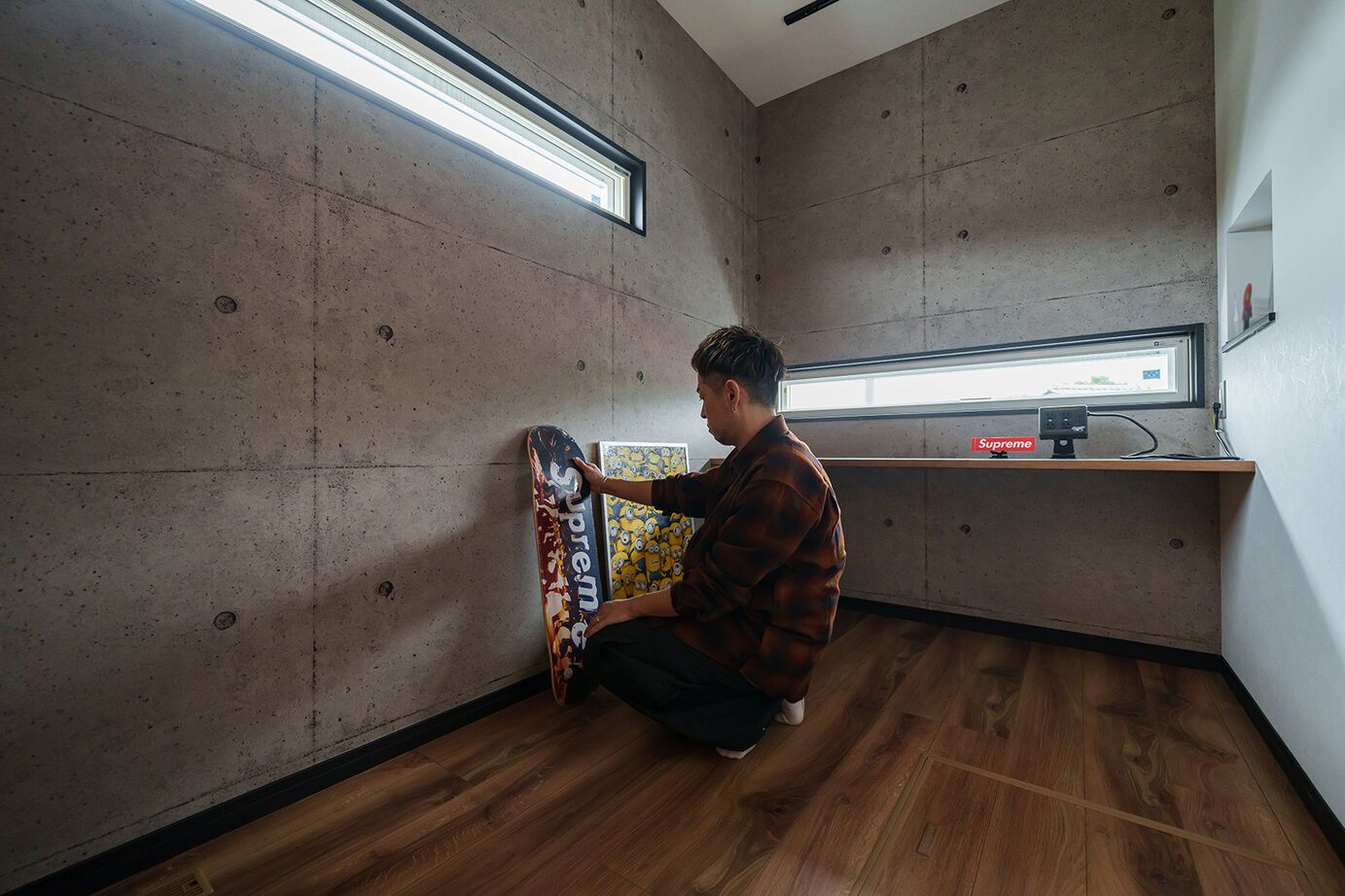 桧家住宅 【2階リビング／勾配天井／間取図】ウッディな素材感や間接照明の陰影を楽しむ「男前な家」の建築実例画像6