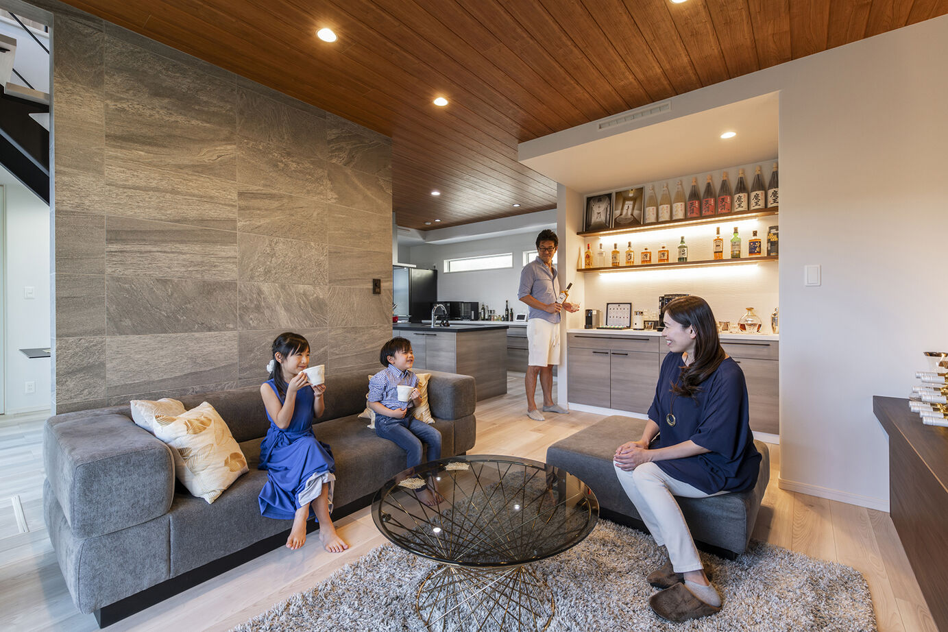 桧家住宅 【ホテルライク／収納充実／間取図】空間デザインにこだわり、ラグジュアリーホテルをイメージした住まいの建築実例画像3