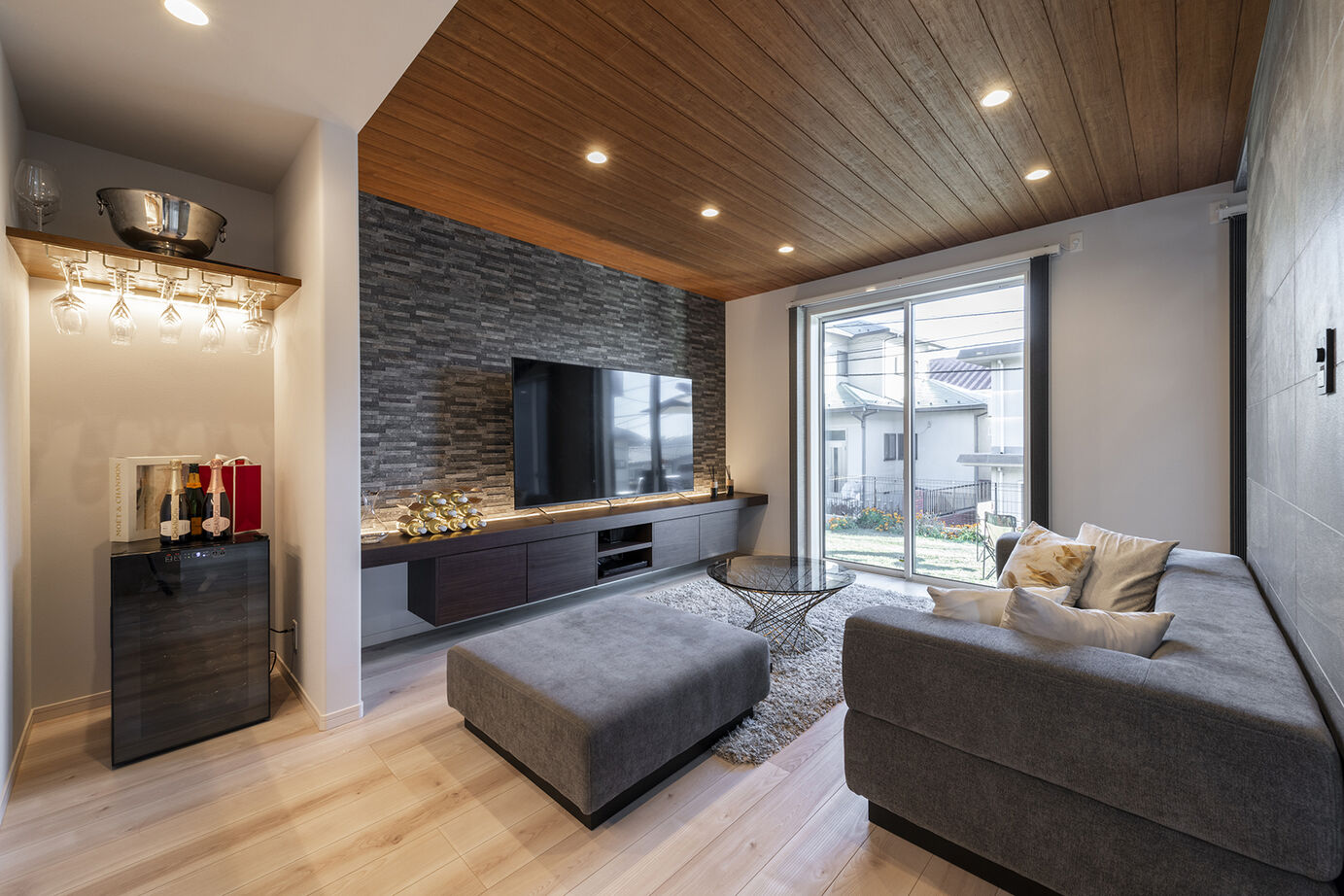 桧家住宅 【ホテルライク／収納充実／間取図】空間デザインにこだわり、ラグジュアリーホテルをイメージした住まいの建築実例画像4