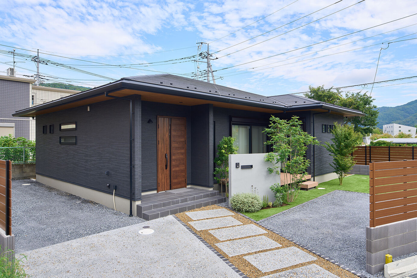 桧家住宅 【平屋／家事動線／ペット】使いやすい間取りと、シンプルな和モダンのデザインが心地いい平屋の建築実例画像8