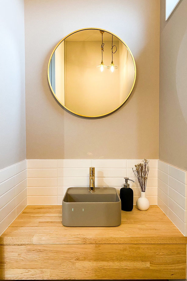 昭栄建設 【店舗併用住宅/三重県/間取り】格好いいと可愛いをバランスよく。ハーフ＆ハーフのおしゃれな家の建築実例画像10