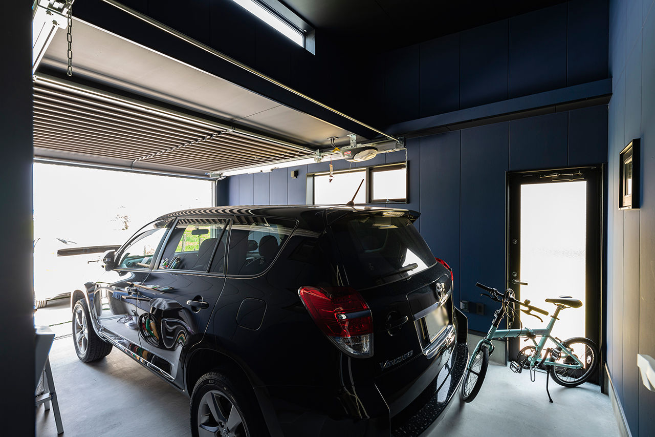 昭栄建設 【平屋/2000万円台/三重県/間取り】回遊動線の「神間取り」。ガレージから洗面室・浴室へ直行OK！の建築実例画像3