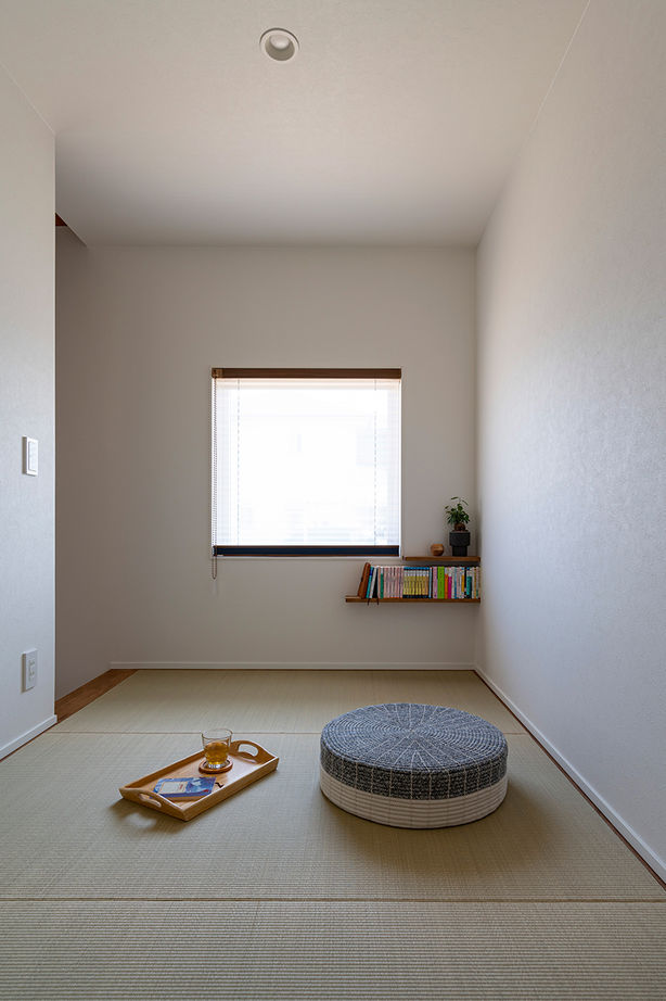 昭栄建設 【平屋/2000万円台/三重県/間取り】回遊動線の「神間取り」。ガレージから洗面室・浴室へ直行OK！の建築実例画像6