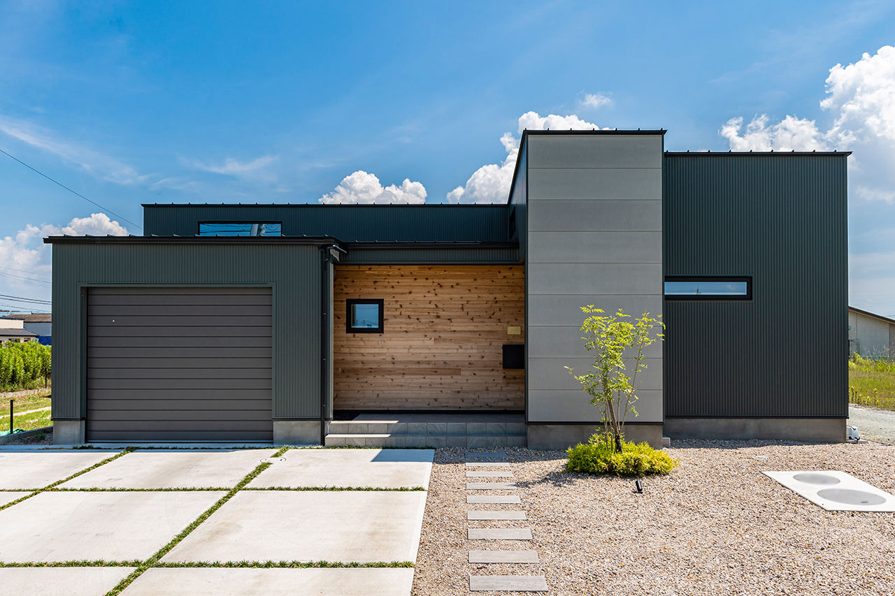 昭栄建設 【平屋/2000万円台/三重県/間取り】回遊動線の「神間取り」。ガレージから洗面室・浴室へ直行OK！の建築実例画像8