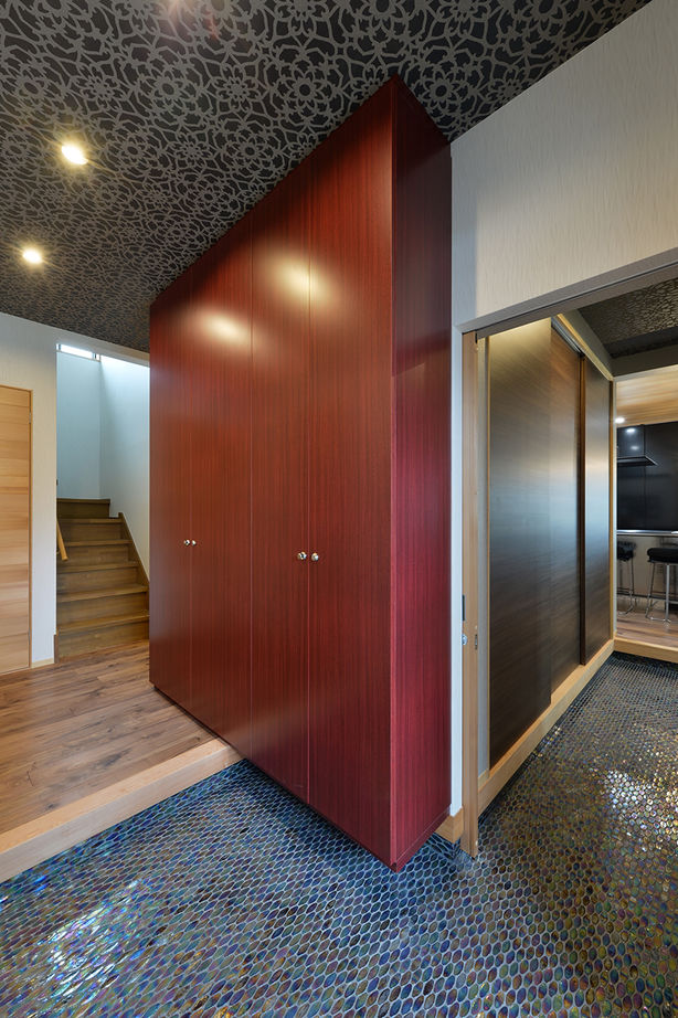 タナベ住建 【福井県鯖江市/2000万円台/49.9坪/2階セカンドリビング】玄関直結LDKと料亭のようなおもてなしダイニングの建築実例画像9