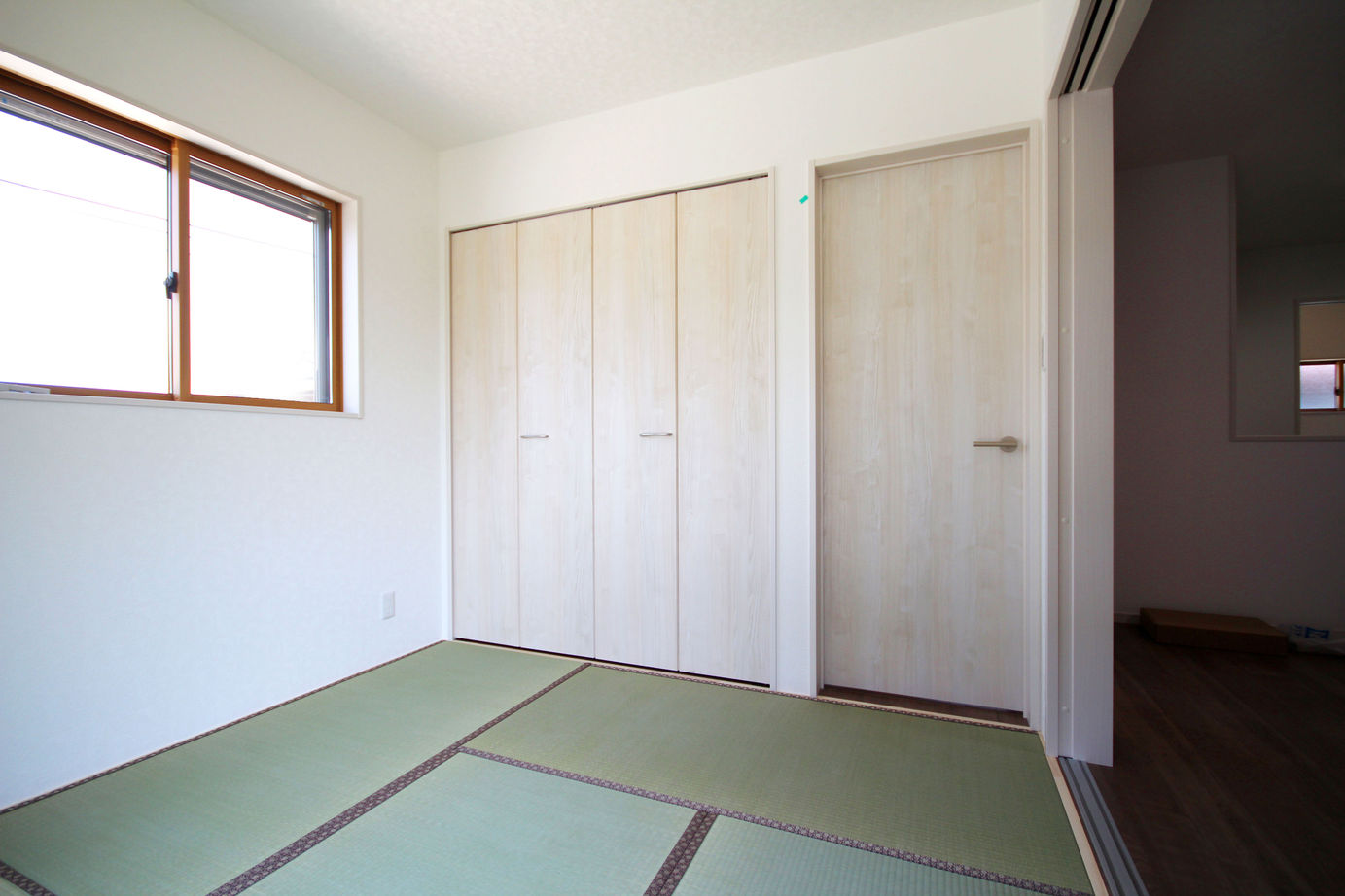 ホームサポート【佐賀県全域・福岡県南西部】 本体価格は1072万円！ローコストだけど、場所・仕様・外構・デザインにもっとこだわれる家の建築実例画像2