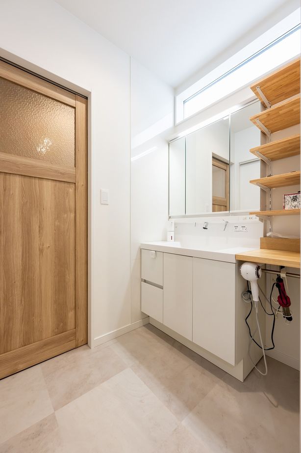 アオイ建設　一級建築士事務所 【2000万円台／27.7坪／間取り図有】素材とデザインにとことんこだわった“お気に入り”がいっぱいの家の建築実例画像5