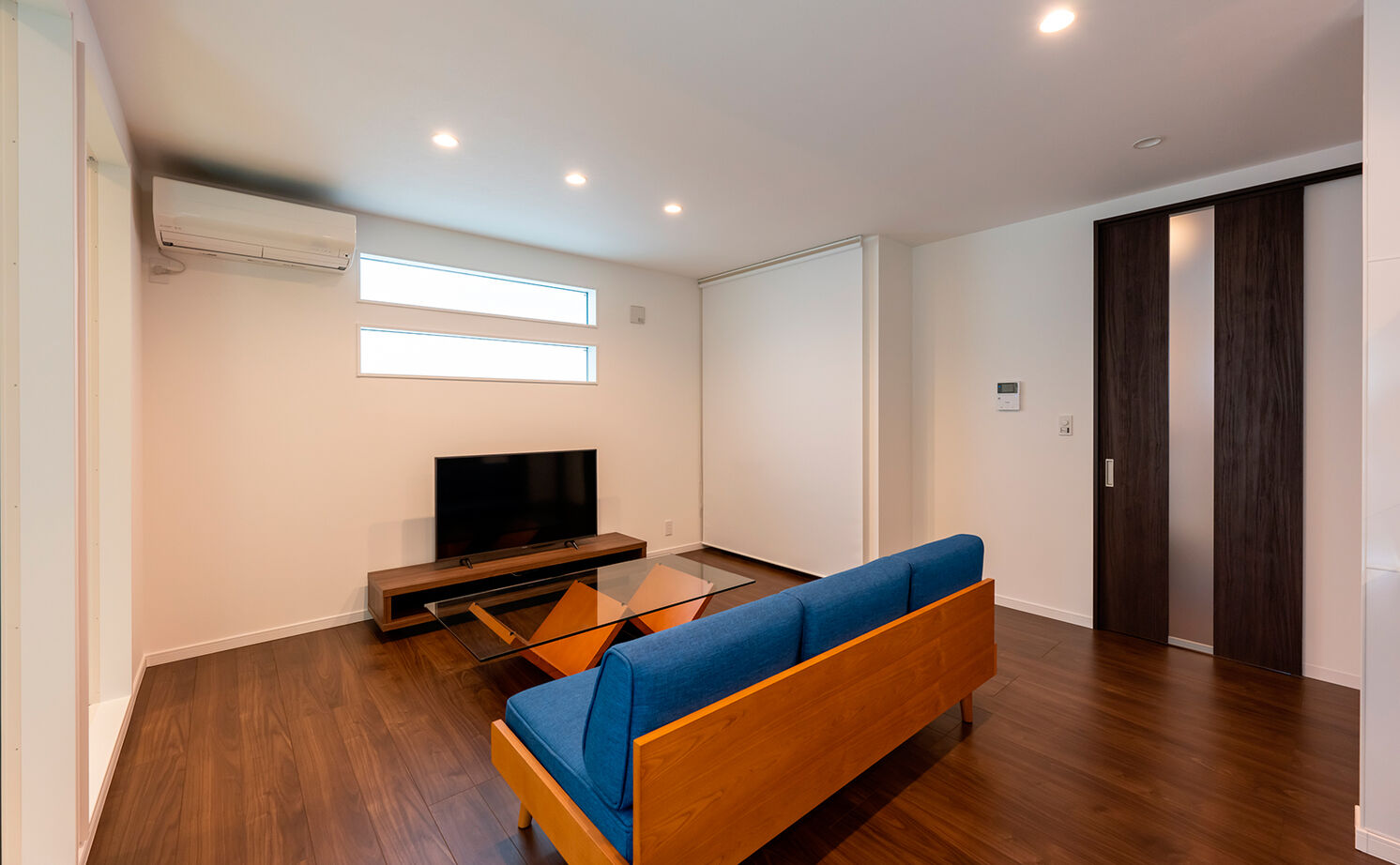 アオイ建設　一級建築士事務所 【2000万円台/27.3坪/間取り有】初めての神奈川県住まいは土地探しから一緒に。リビングにプールがある家の建築実例画像12