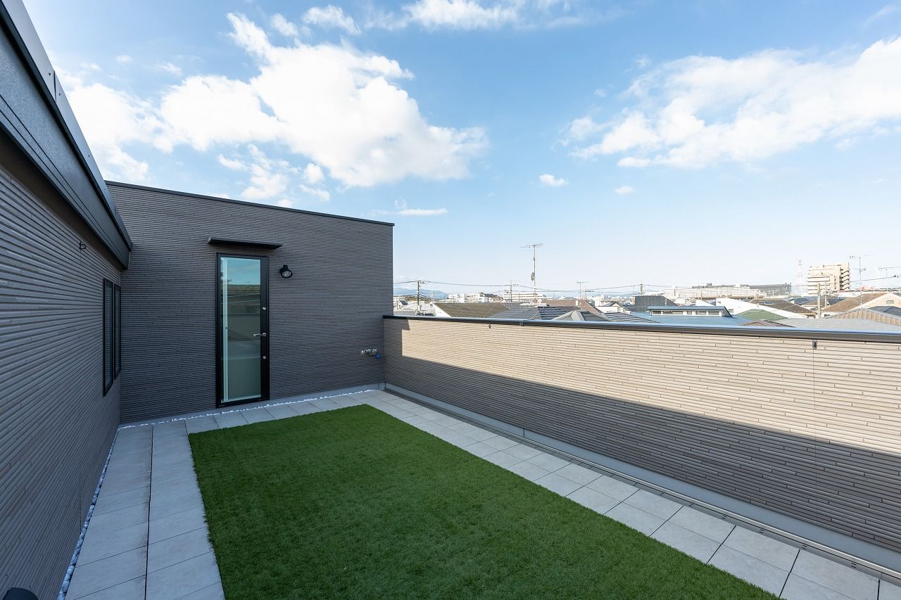 アオイ建設　一級建築士事務所 【2000万円台/間取り図有/吹き抜け】うんてい、ボルダリング、ルーフバルコニー。みんなで遊べる家が完成！の建築実例画像8