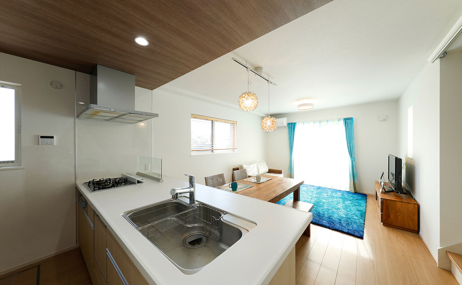 アオイ建設　一級建築士事務所 【1000万円台／20坪台／間取り図有】若い共働き夫婦にジャストフィット！暮らしをラクにする、心地よい家の建築実例画像6