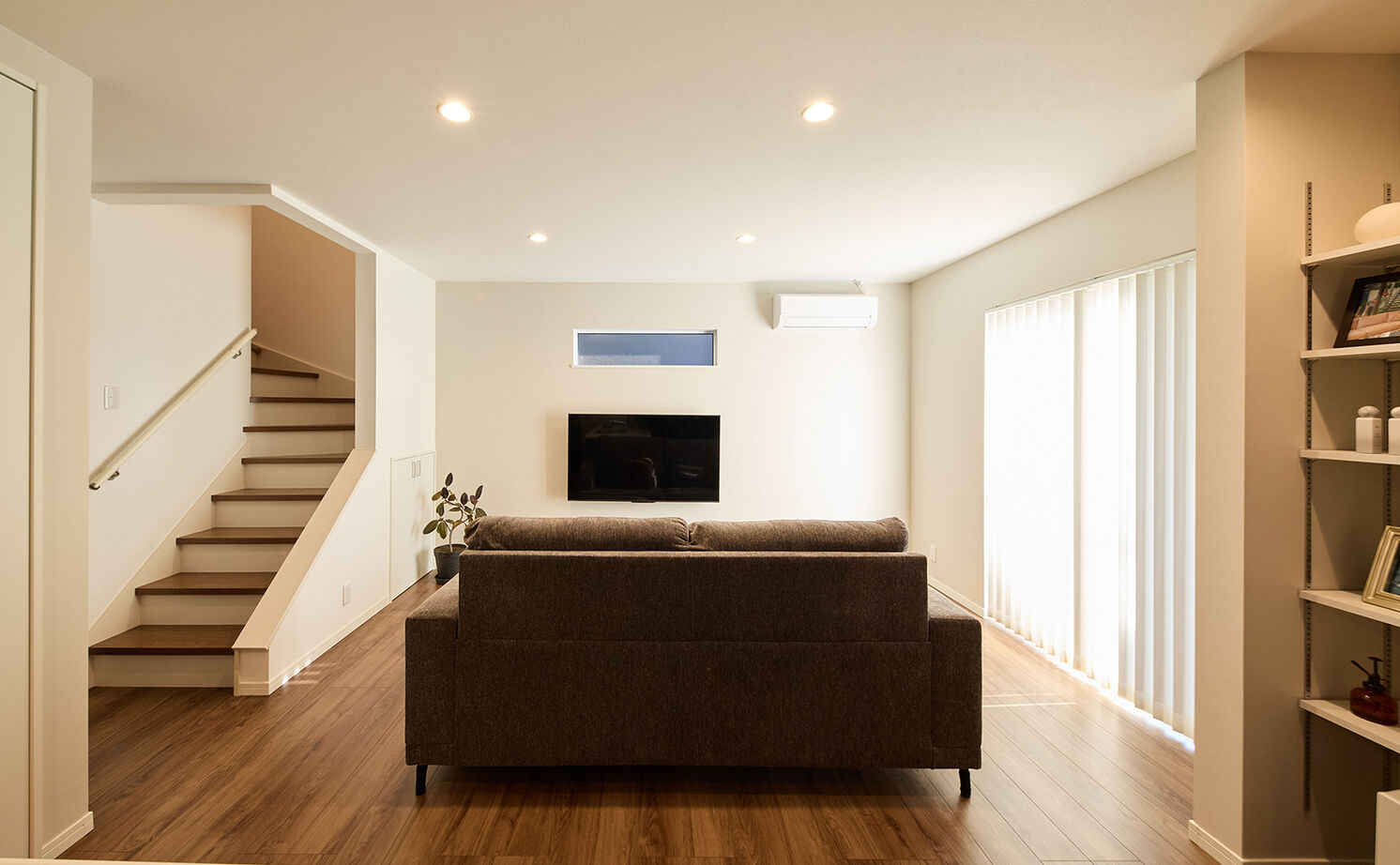 アオイ建設　一級建築士事務所 【1000万円台／30坪台／間取り有】建売から一転！間取りが自由な『規格住宅』で、理想の住まいをカタチにの建築実例画像6