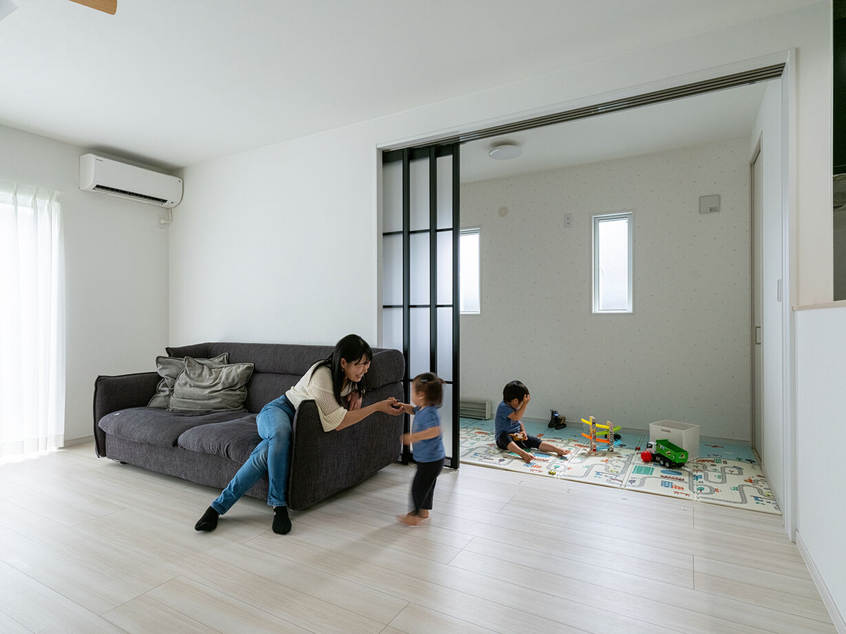 アオイ建設　一級建築士事務所 【3000万円台／土地相談／間取り図有】テーマは、ゆとりある“暮らし”と“仕事”。職住を上手に両立した家の建築実例画像4