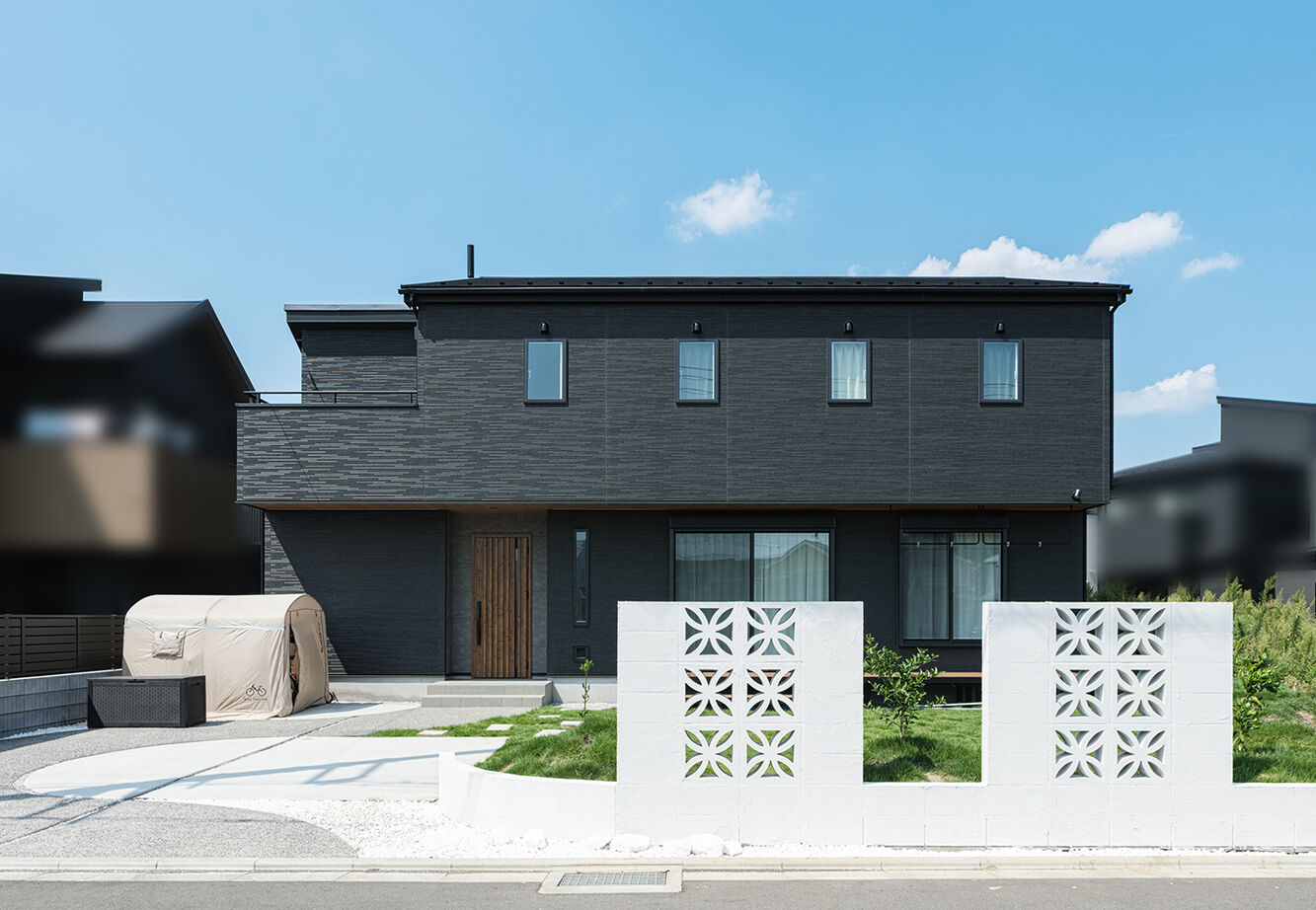 アオイ建設　一級建築士事務所 【3000万円台／アイランドキッチン／間取り図有】LDKは45平米以上で雲梯付き！思いきり楽しむマイホームの建築実例画像2