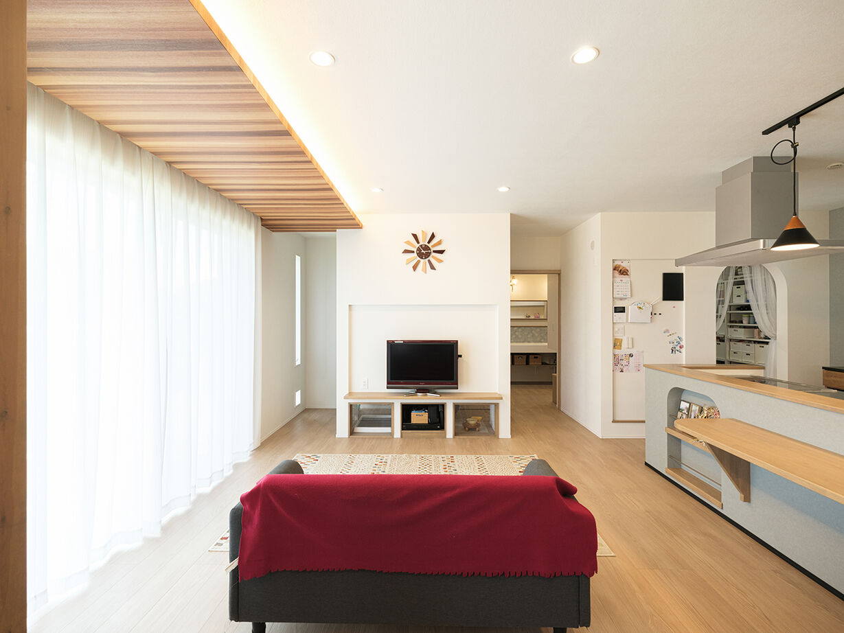 アオイ建設　一級建築士事務所 【3000万円台／アイランドキッチン／間取り図有】LDKは45平米以上で雲梯付き！思いきり楽しむマイホームの建築実例画像5