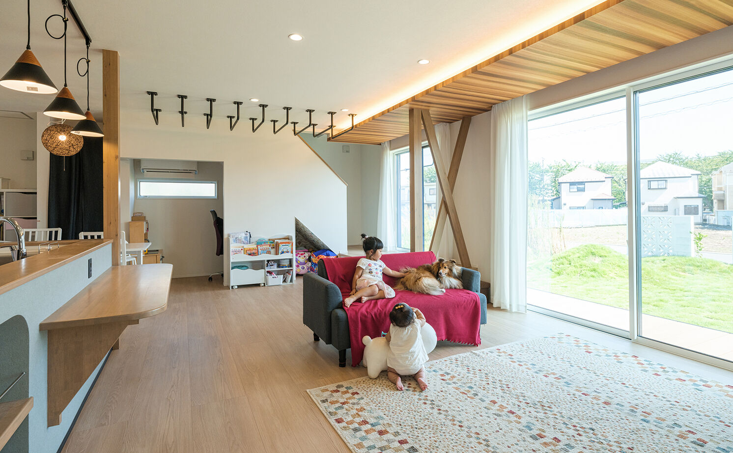 アオイ建設　一級建築士事務所 【3000万円台／アイランドキッチン／間取り図有】LDKは45平米以上で雲梯付き！思いきり楽しむマイホームの建築実例画像6