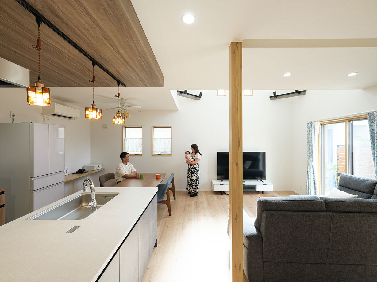 アオイ建設　一級建築士事務所 【2000万円台／長期優良住宅／間取り有】モデルハウスにひと目惚れ！癒しと暮らしやすさを両立した家への建築実例画像