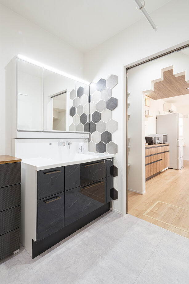 アオイ建設　一級建築士事務所 【2000万円台／長期優良住宅／間取り有】モデルハウスにひと目惚れ！癒しと暮らしやすさを両立した家への建築実例画像7