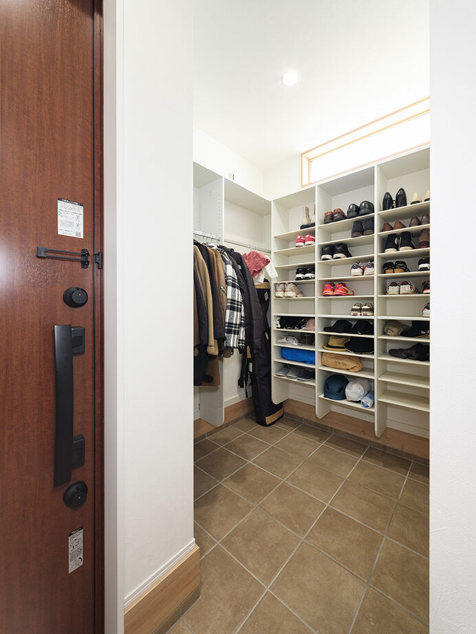 アオイ建設　一級建築士事務所 【2000万円台／長期優良住宅／間取り有】モデルハウスにひと目惚れ！癒しと暮らしやすさを両立した家への建築実例画像10