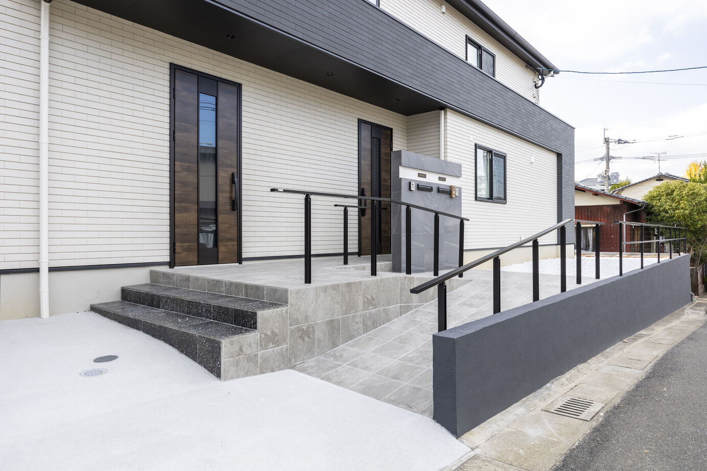 新日本ホームズ 【快適に暮らす】、想いを形にした理想の三世代住宅の建築実例画像2