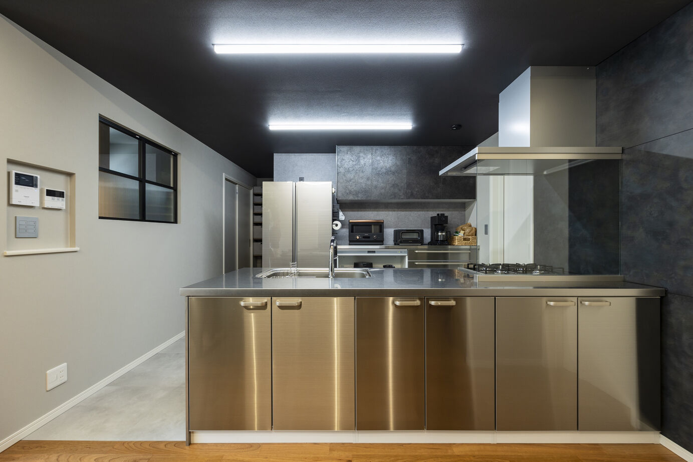 新日本ホームズ 【細部まで美しく整えた】心落ち着く上品な平屋の住まいの建築実例画像4