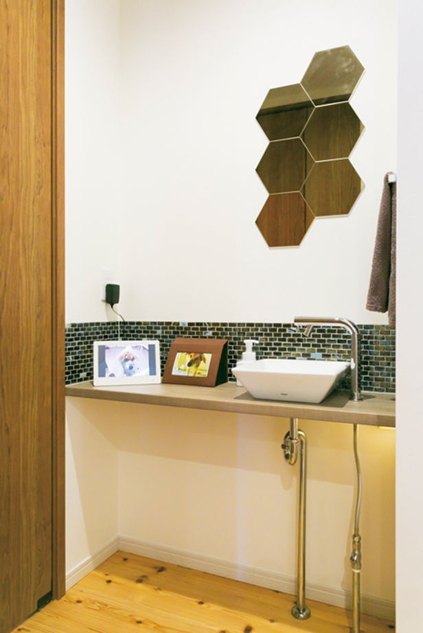 新日本ホームズ 【2100万円で建てた家】注文だらけで造り上げたこの家で、自分らしい暮らしを気ままに愉しむの建築実例画像10