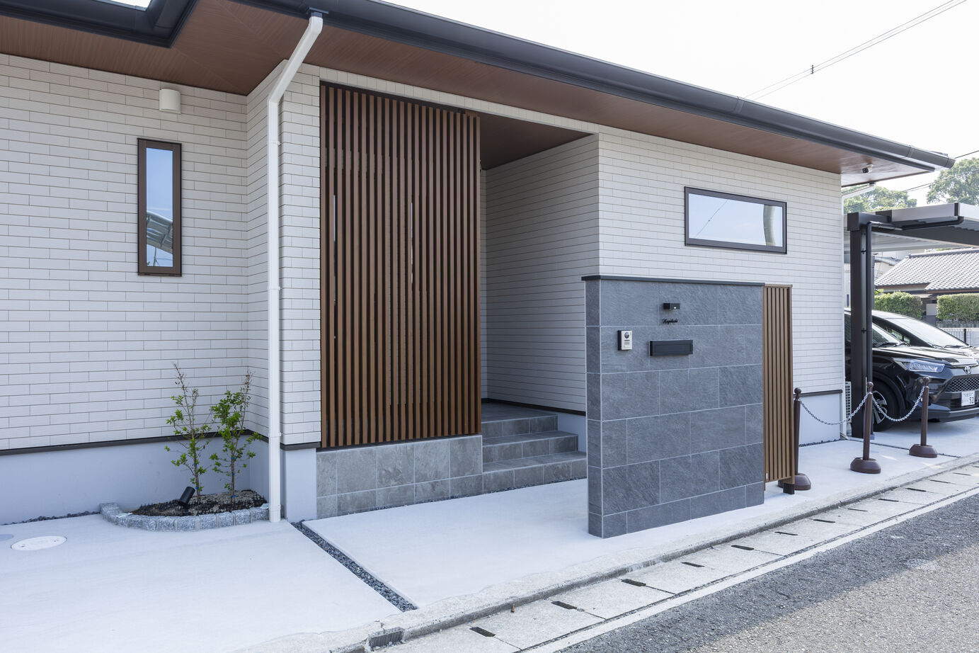 新日本ホームズ 【夫婦のこだわりが満載。】上質なデザインと機能を両立させた平屋の建築実例画像9