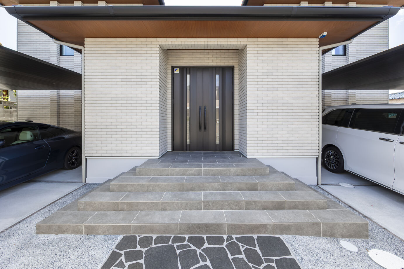 新日本ホームズ 品格と機能美が融合する、理想を超えた【ホテルライク】の住まいの建築実例画像7