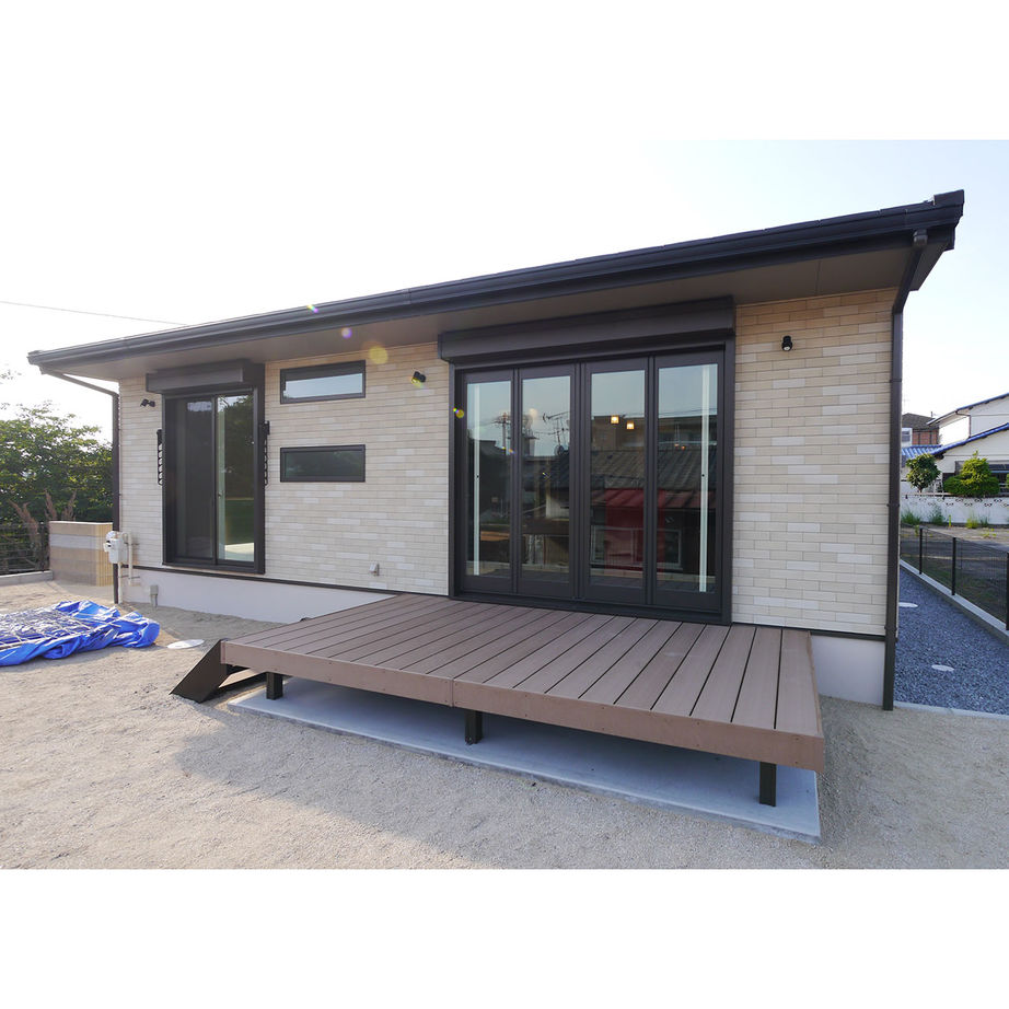 新日本ホームズ 【2000万円～2500万円で建てた家】全館空調の平屋。中2階の秘密基地、雲梯（うんてい）のある楽しい家の建築実例画像2