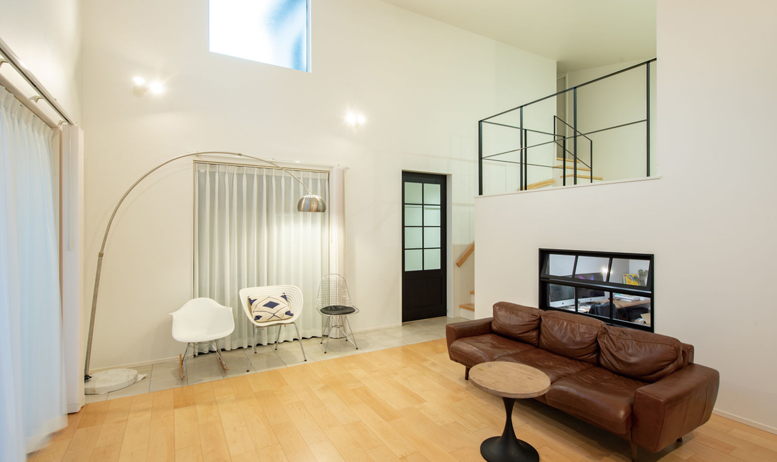 新日本ホームズ 【4000万円～で建てた家】土間からパティオへ一直線。楽しみが広がる、技あり二世帯住宅の建築実例画像2