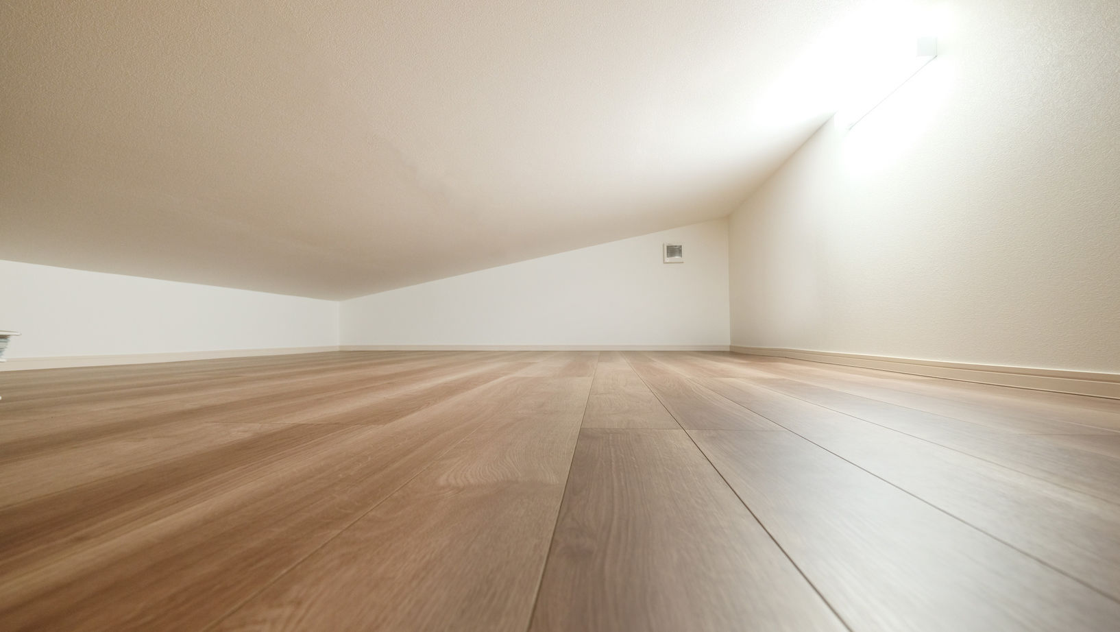 新日本ホームズ シンプルモダンなデザインとゆとりある快適な暮らしを意識した住まいの建築実例画像7