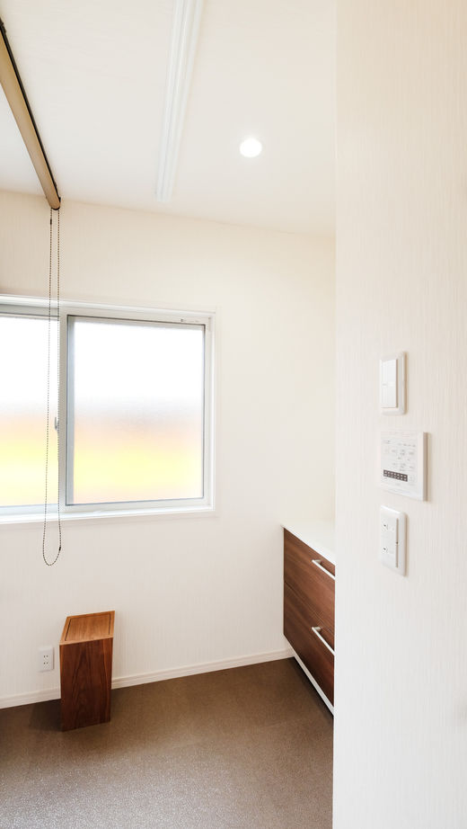 新日本ホームズ シンプルモダンなデザインとゆとりある快適な暮らしを意識した住まいの建築実例画像10