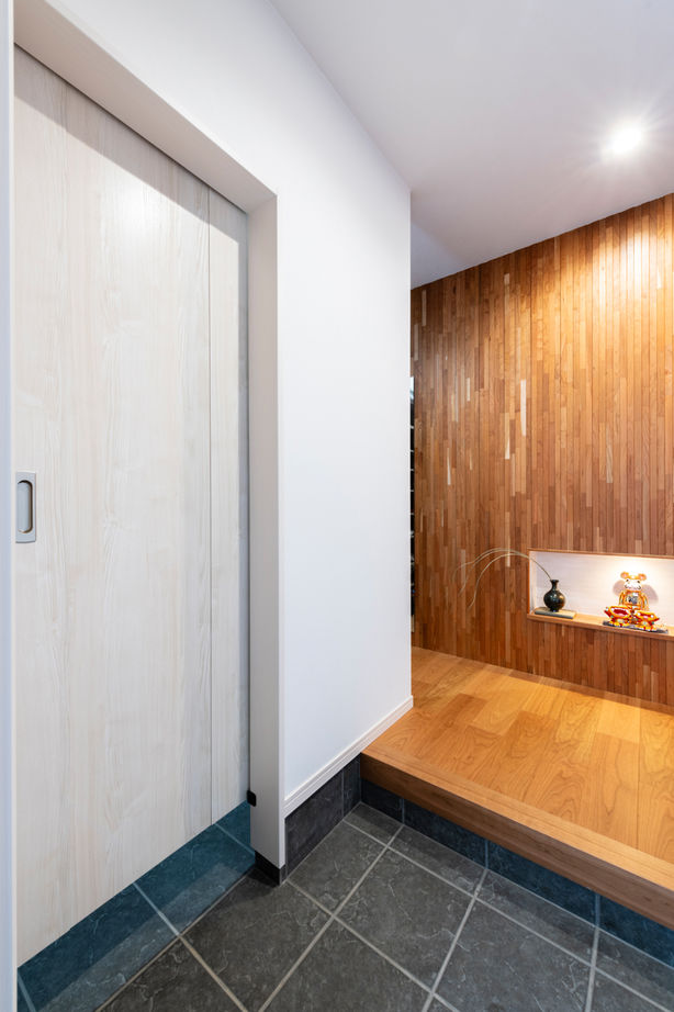 新日本ホームズ 【夫婦の『これから』を楽しむ平屋】リビングを中心とした大空間。豊富な収納で、住空間はいつでもスッキリの建築実例画像7