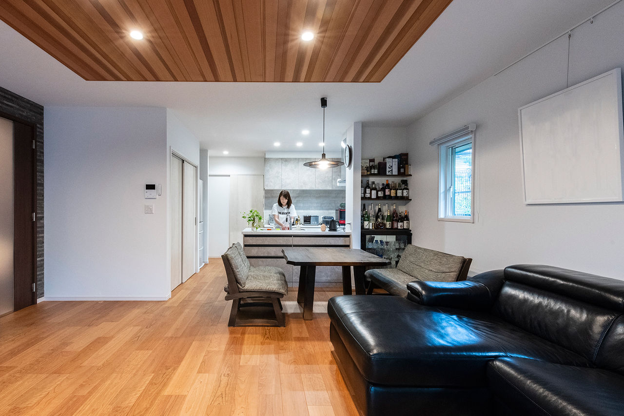 新日本ホームズ 【夫婦の『これから』を楽しむ平屋】リビングを中心とした大空間。豊富な収納で、住空間はいつでもスッキリの建築実例画像9