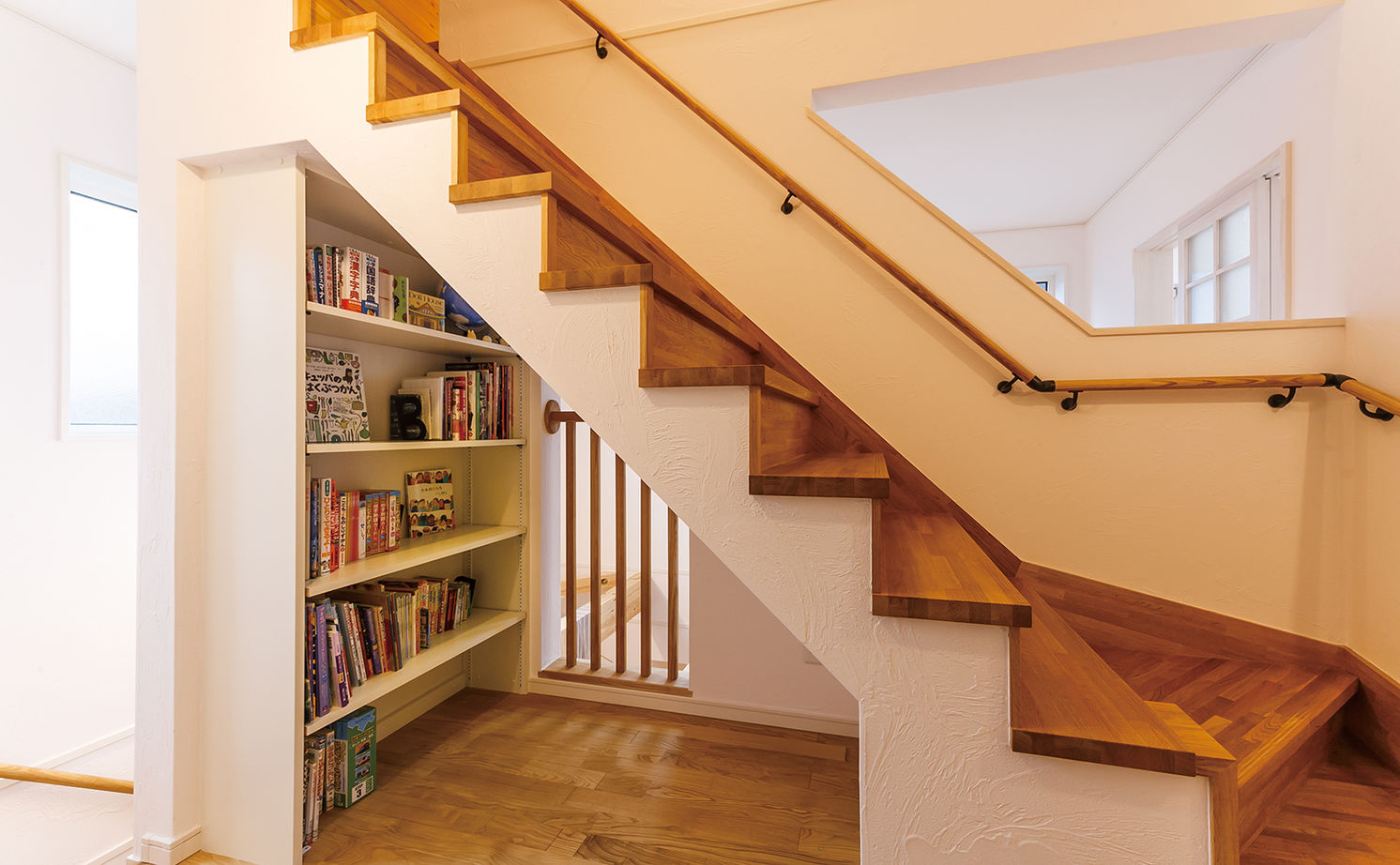 大東住宅 【2110万円/コンパクト設計/間取有】隅々までこだわりを尽くし、心地よさを追求した自然素材の住まいの建築実例画像6