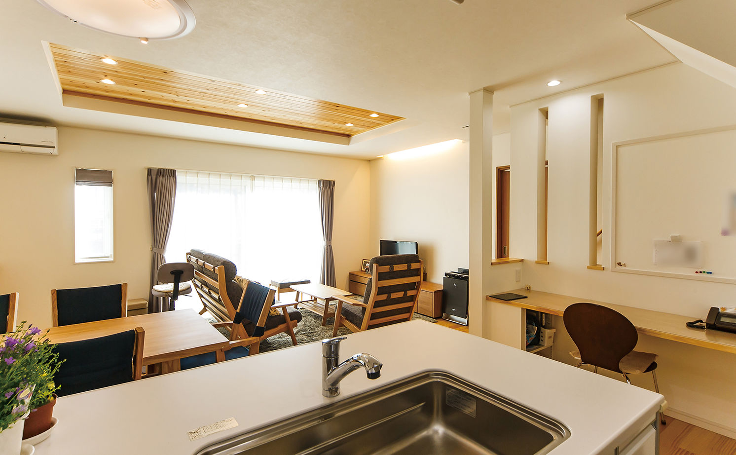 大東住宅 【2800万円/二世帯住宅/間取有】個の時間も、家族と過ごす時間も楽しい！家の隅々まで暖かくて快適な家の建築実例画像7