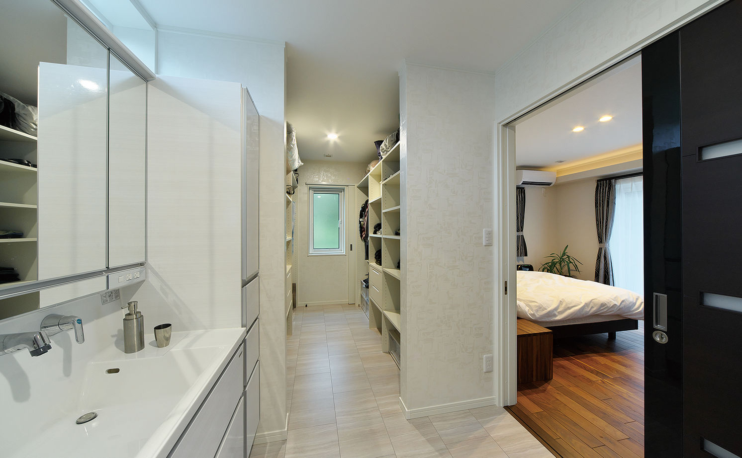 大東住宅 【3140万円/白石市/平屋ガレージハウス/間取有】人も猫も楽しく暮らせる！性能、コストのバランスに納得の建築実例画像14