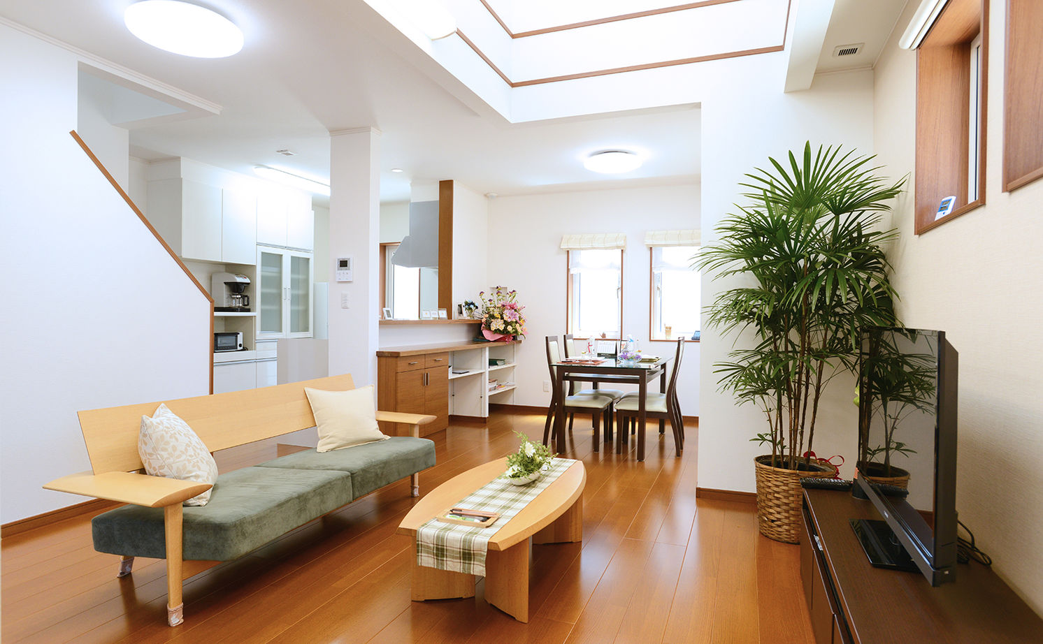 大東住宅 【1980万円/平屋/間取有】まるで２階建て。ソーラーサーキットなら一年中、家全体が心地よいの建築実例画像5