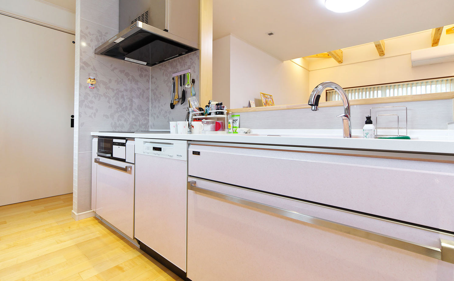 大東住宅 【2320万円/収納充実/間取有】趣味の声楽を楽しむ暮らし。外断熱の家で快適な住み心地を実現の建築実例画像10