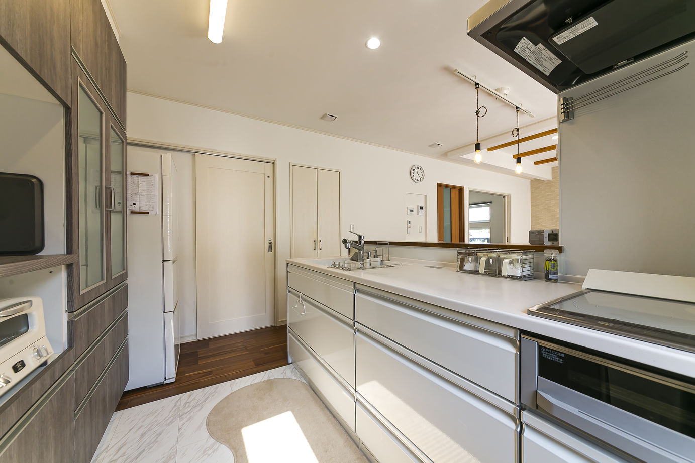 大東住宅 【2160万円/収納充実/間取有】外断熱で叶った、廊下とも温度差を感じない快適な住まい　の建築実例画像4