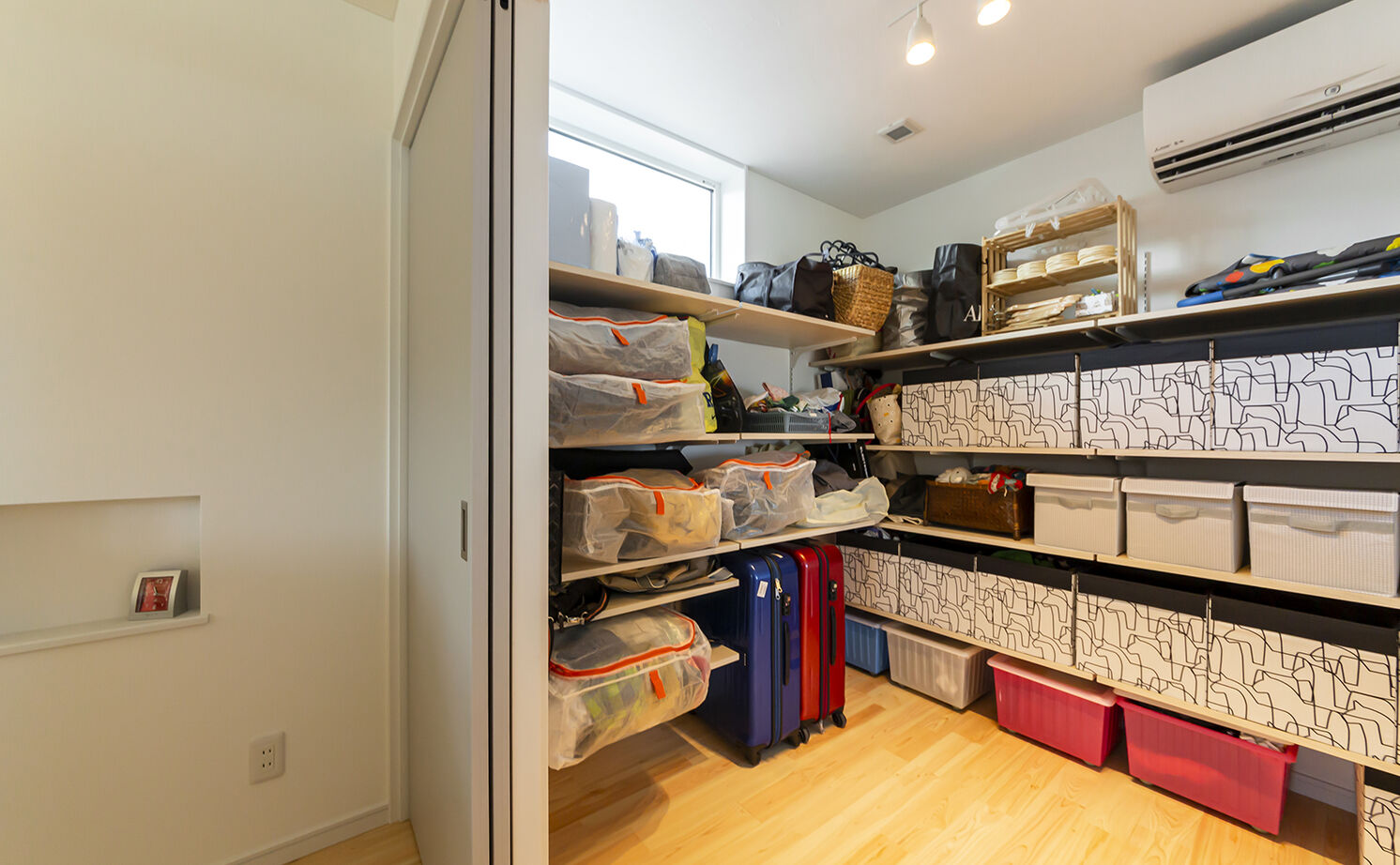 大東住宅 【2000万円台/吹抜けリビング階段】-6℃の大寒波でも、ぬくもりある住まいに。自慢の施工力で理想の空間への建築実例画像10