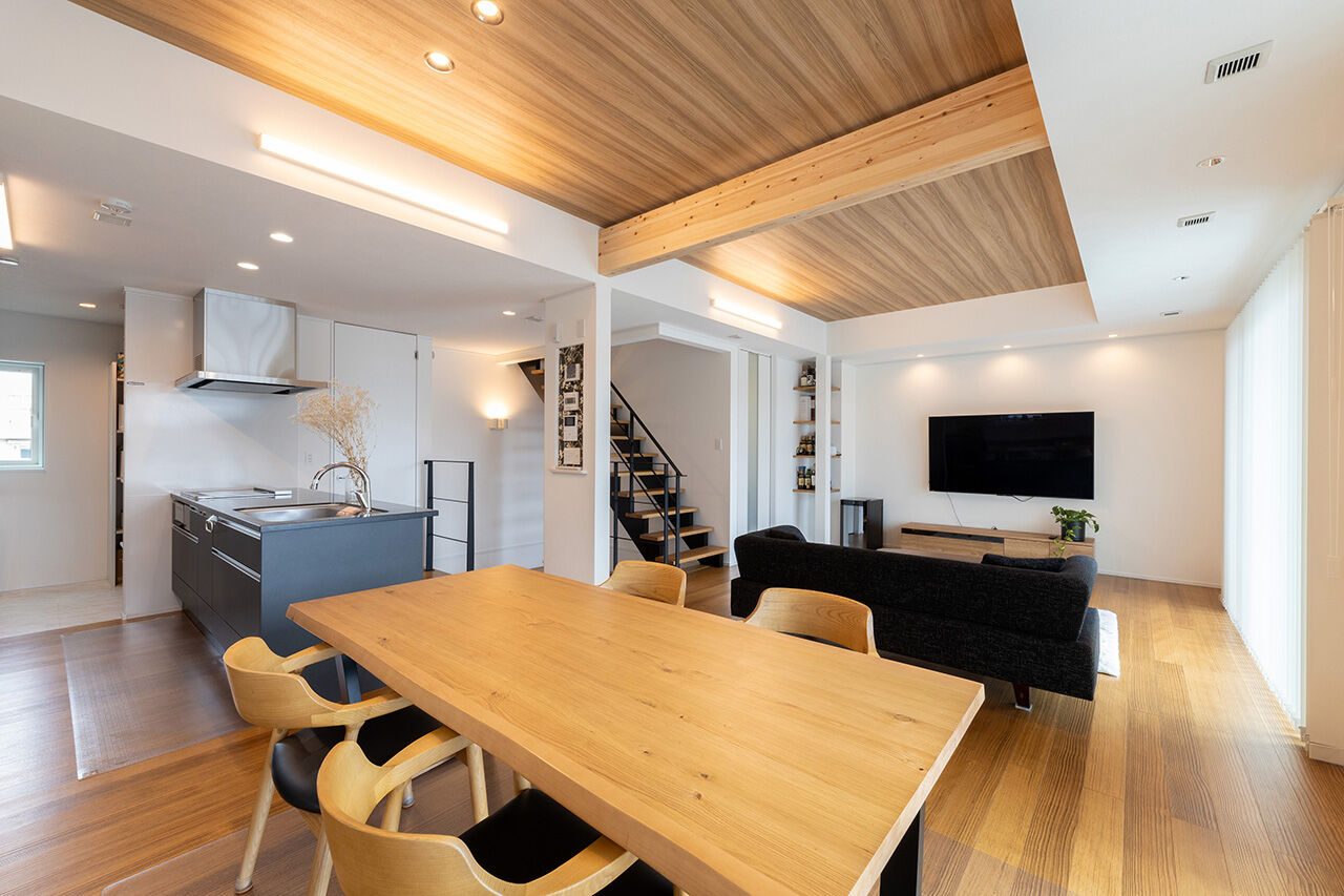 大東住宅 【4000万円台/2階リビング/間取有】子どもの健康と毎日の暮らしを想い、外断熱×二重通気×国産の木の家への建築実例画像2